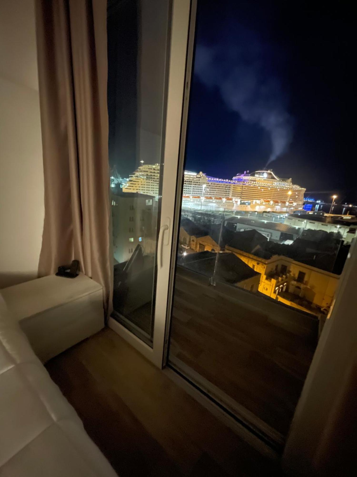 Palermo Inn Marina Exclusive View Eksteriør bilde