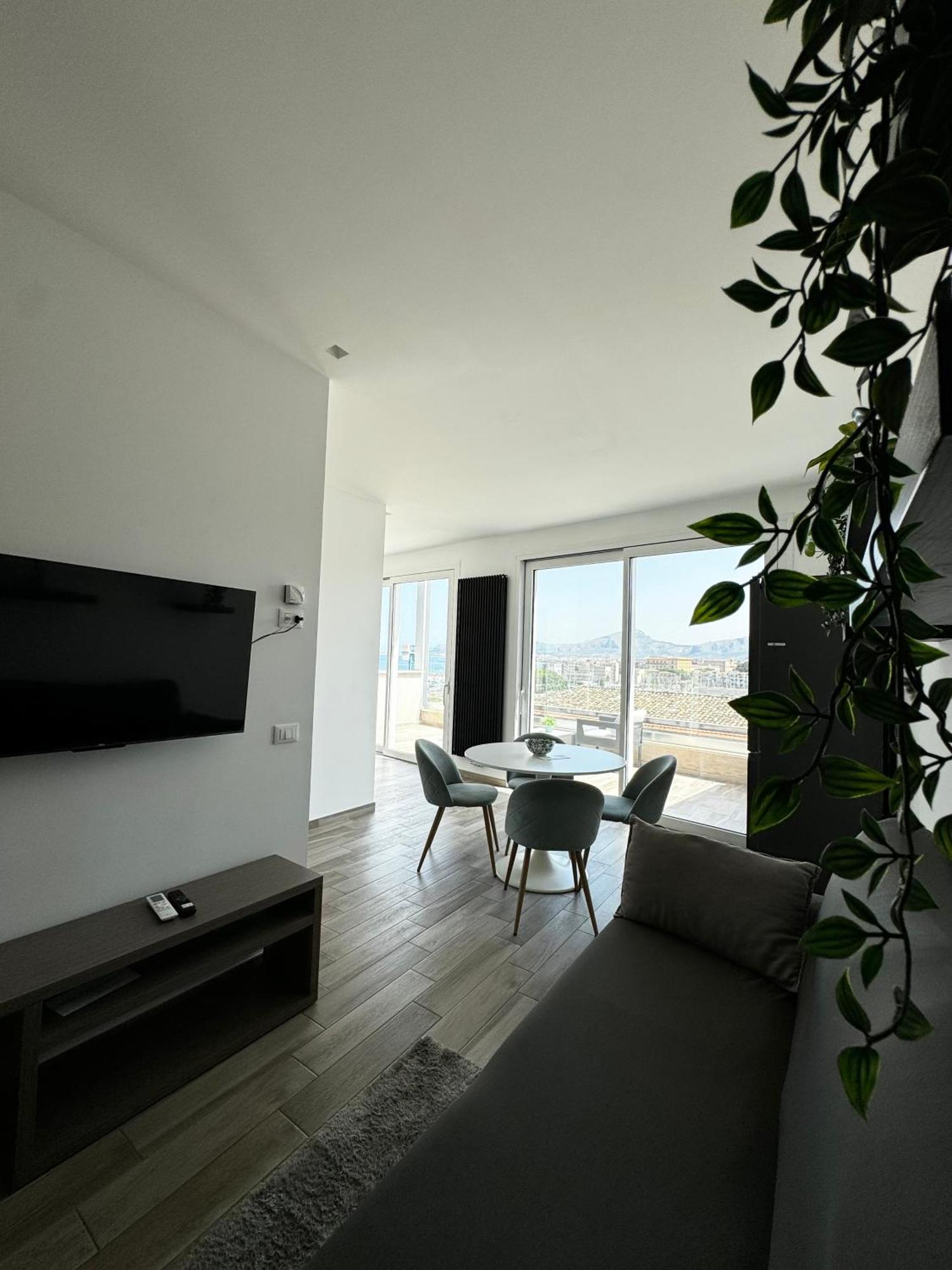 Palermo Inn Marina Exclusive View Eksteriør bilde
